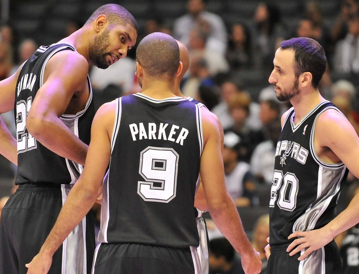 海港亚冠出线形势：剩余2轮落后晋级区6分，下轮不胜将被淘汰（海港亚冠前景告急：剩两轮落后6分 下一战不胜即遭淘汰）