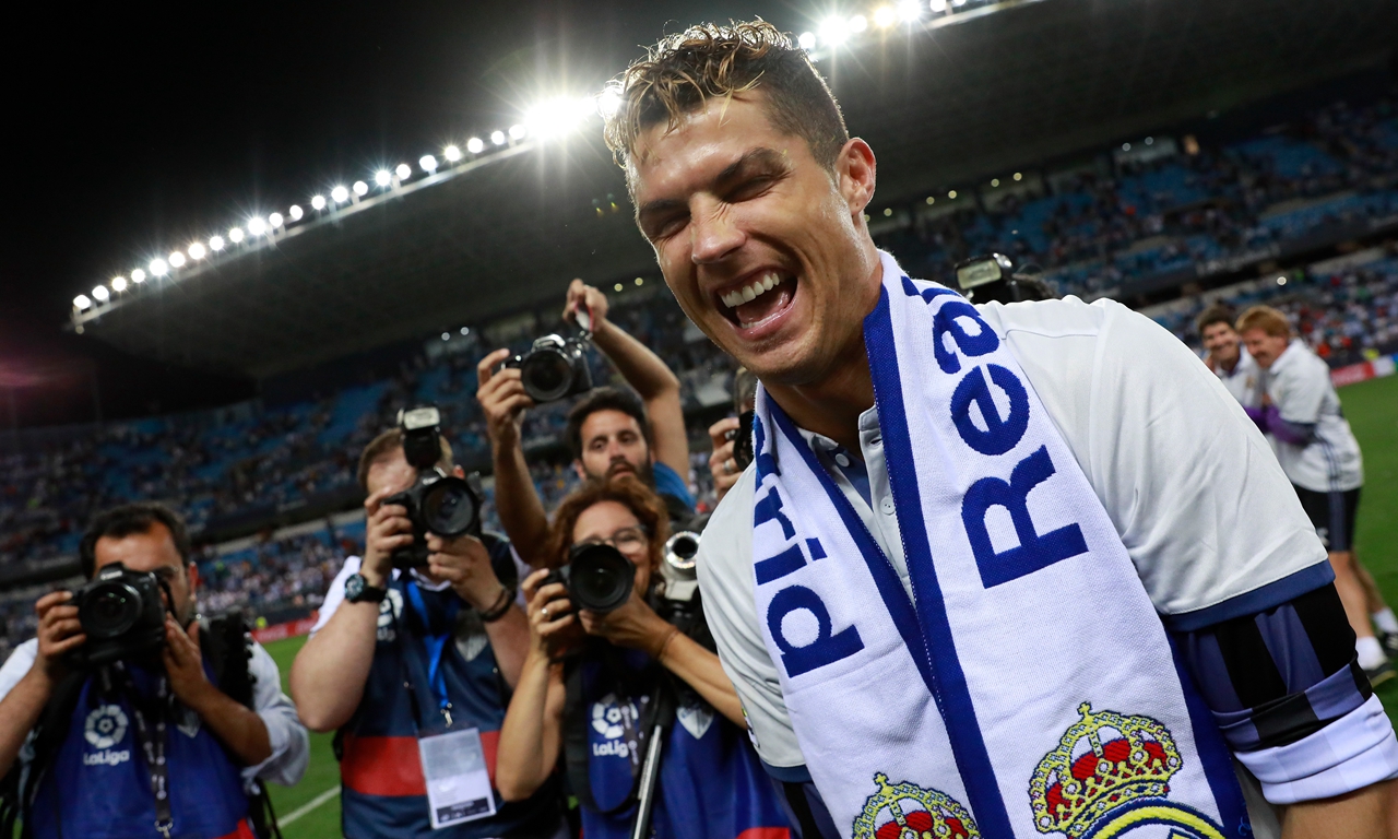 篮球火箭球队进攻端出现默契配合（火箭队进攻端打出默契联动）