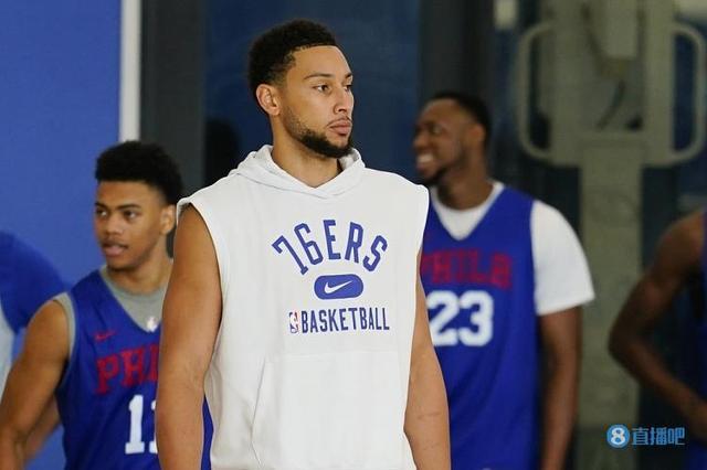 萨巴莱塔：西班牙人在世青赛后曾想签下梅西，但巴萨断然拒绝（萨巴莱塔：世青赛后西班牙欲引进梅西，巴萨坚决拒绝）