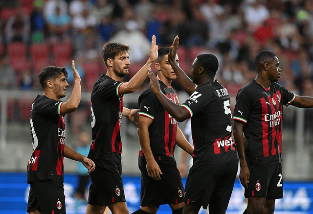 生涯之夜！探花秀庞峥麟狂轰32分，难阻江苏三连败（探花庞峥麟飙下32分仍难救主，江苏遭遇三连败）