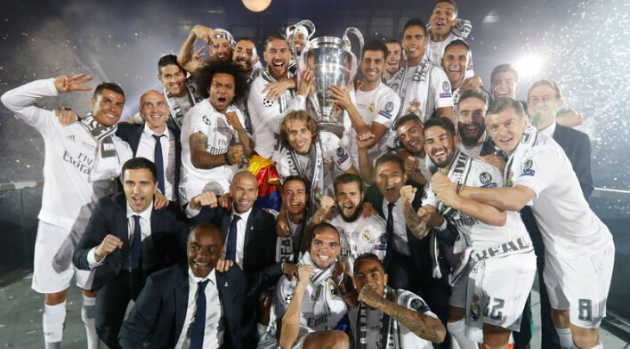 欧冠半场：马尤鲁失良机，巴黎暂0-0毕尔巴鄂竞技（欧冠半场战报：马尤鲁浪费良机，巴黎暂与毕尔巴鄂0-0互交白卷）