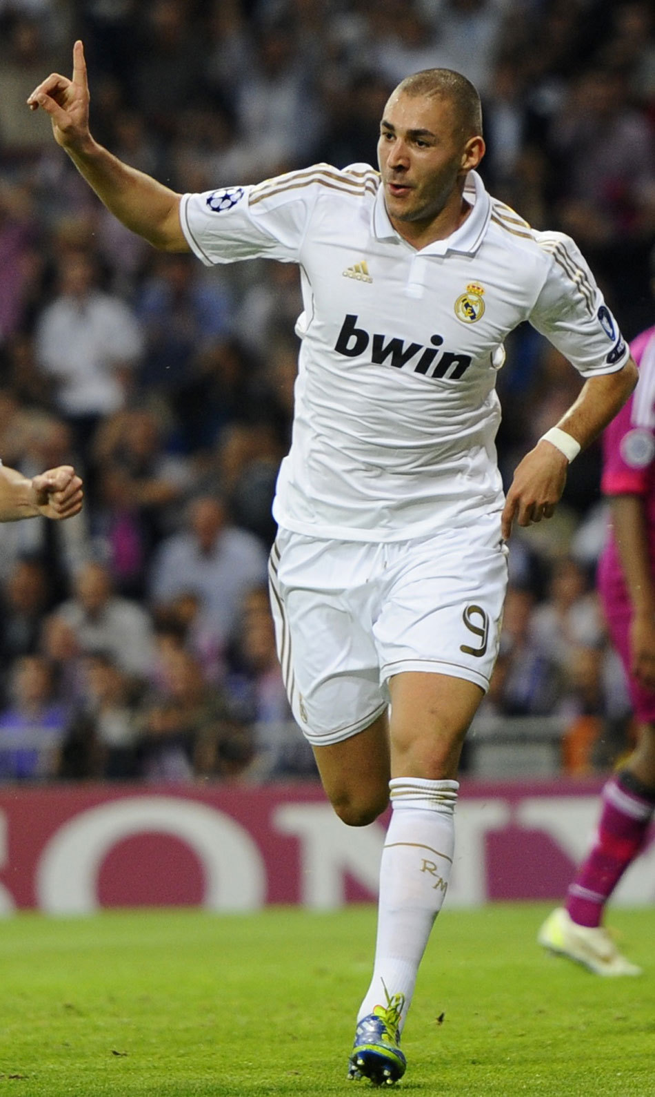 拉波特伤愈归来！毕尔巴鄂竞技双核回归迎战皇马（拉波特复出！毕尔巴鄂竞技双核齐回归挑战皇马）