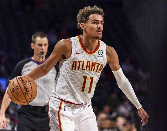 职业生涯第六次获奖，奥布拉克领取萨莫拉奖（奥布拉克生涯第六度荣膺萨莫拉奖）