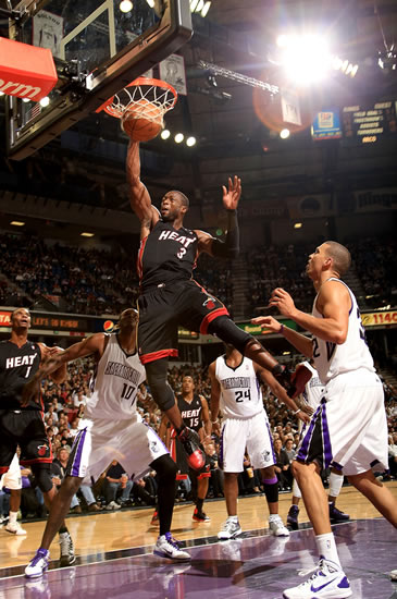 孙兴慜：来洛杉矶FC是为赢得奖杯，明年所有比赛都要取得成功（孙兴慜：加盟洛杉矶FC就是为夺冠，明年要在各项赛事全面取胜）